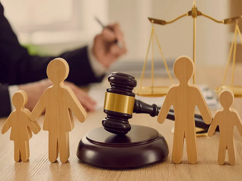 نقش وکیل در تعیین تکلیف حضانت فرزندان پس از فوت والدین